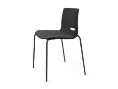 Fumac Stack30 stol med s&aelig;depolstring sort. Stof Xtreme sort. Ben sort