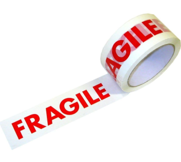 Tape PVC r&oslash;d tryk 'Fragile' 48mmx66m